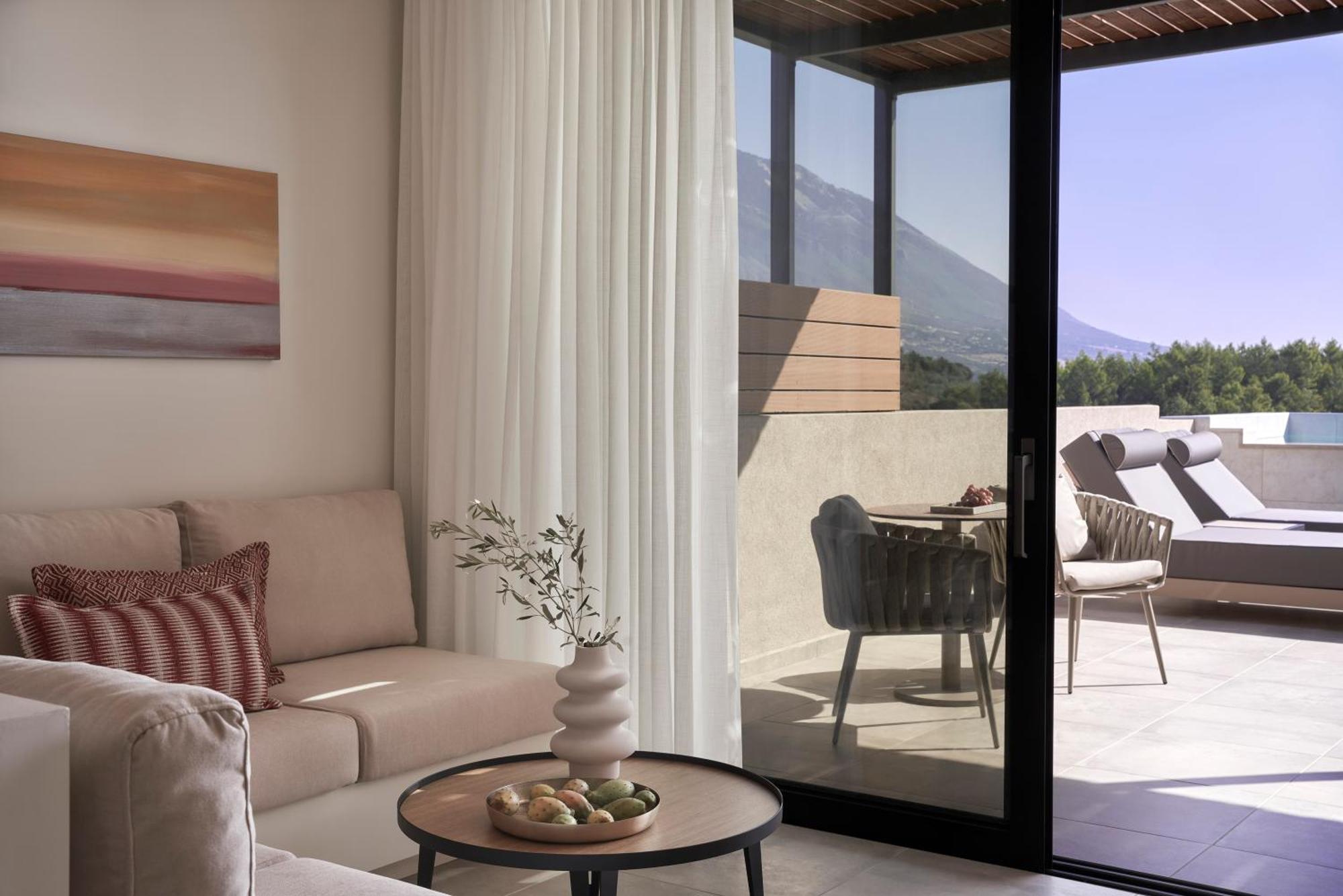 Celestial All Suites Afrato Zimmer foto